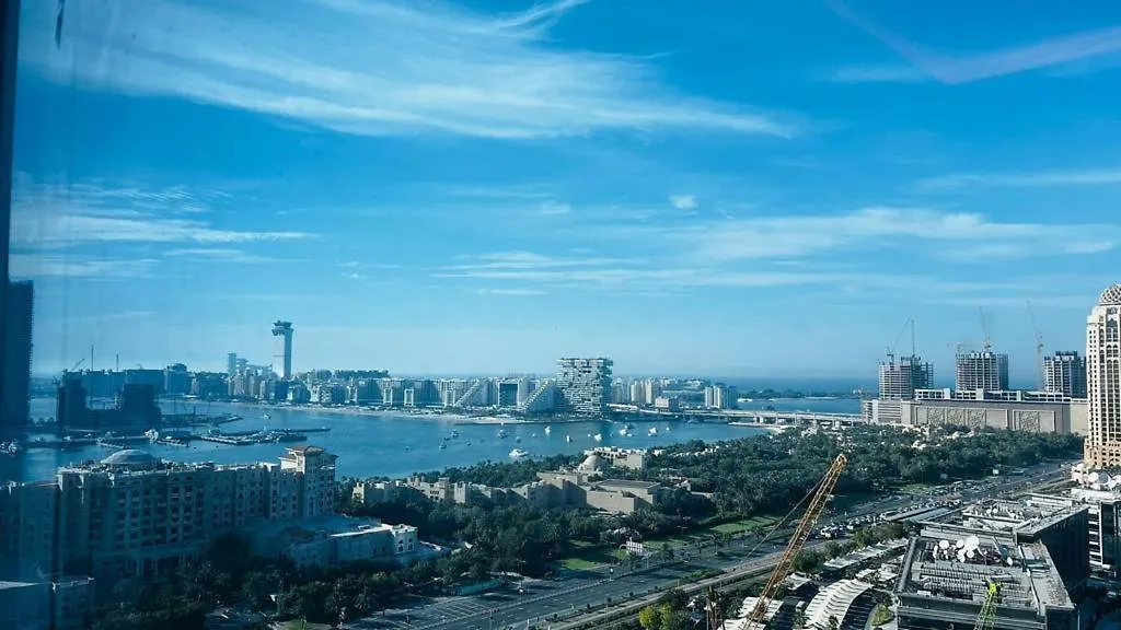 Dubai Marina Sea View Hotel Apartment